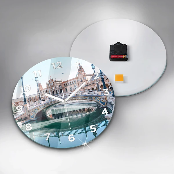 Wanduhr glas rund Spanischer Platz in Sevilla