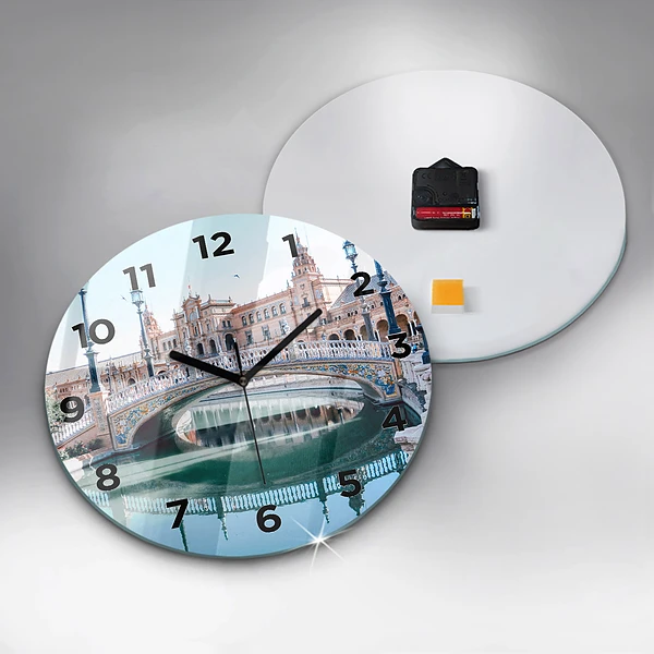 Wanduhr glas rund Spanischer Platz in Sevilla