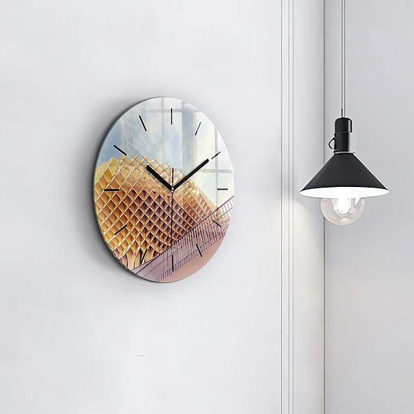 Wanduhr rund Aussichtspunkt in Sevilla