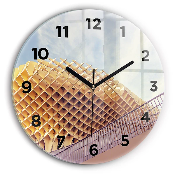 Wanduhr rund Aussichtspunkt in Sevilla