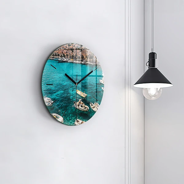 Wanduhr glas rund Boote in Kroatien