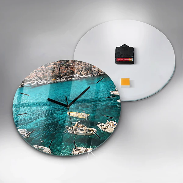 Wanduhr glas rund Boote in Kroatien