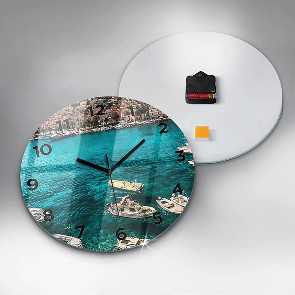Wanduhr glas rund Boote in Kroatien