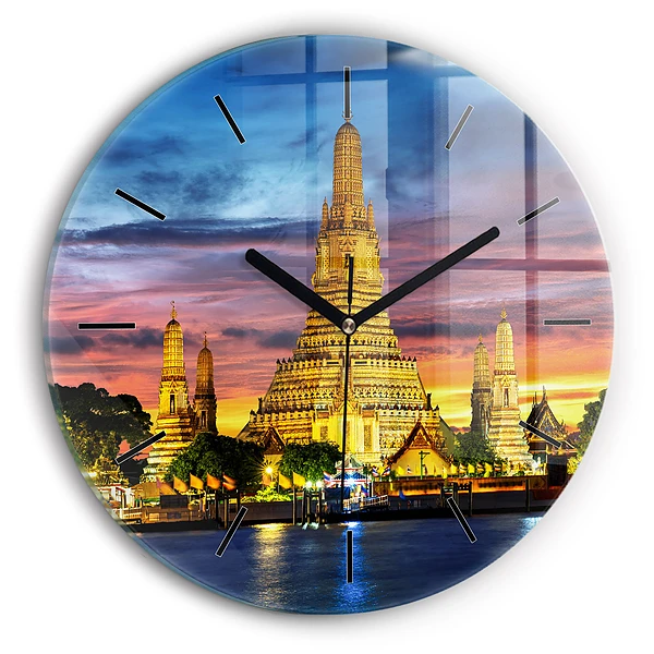 Wanduhr glas rund Tempel in Bangkok