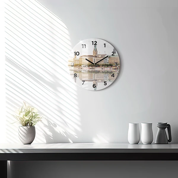 Wanduhr rund Hamburg Fluss Deutschland
