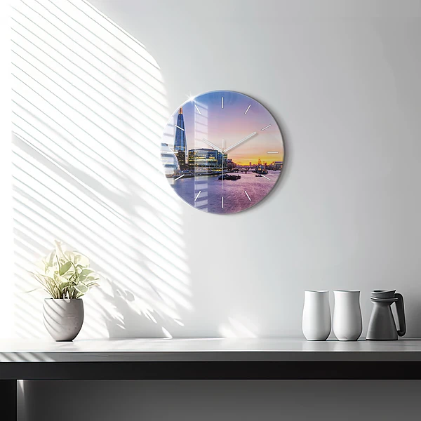 Wanduhr glas rund Blick auf London