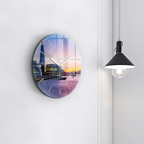 Wanduhr glas rund Blick auf London