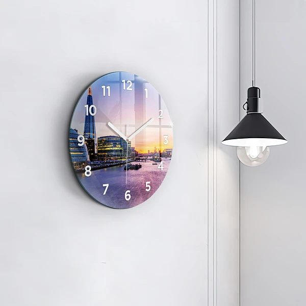 Wanduhr glas rund Blick auf London