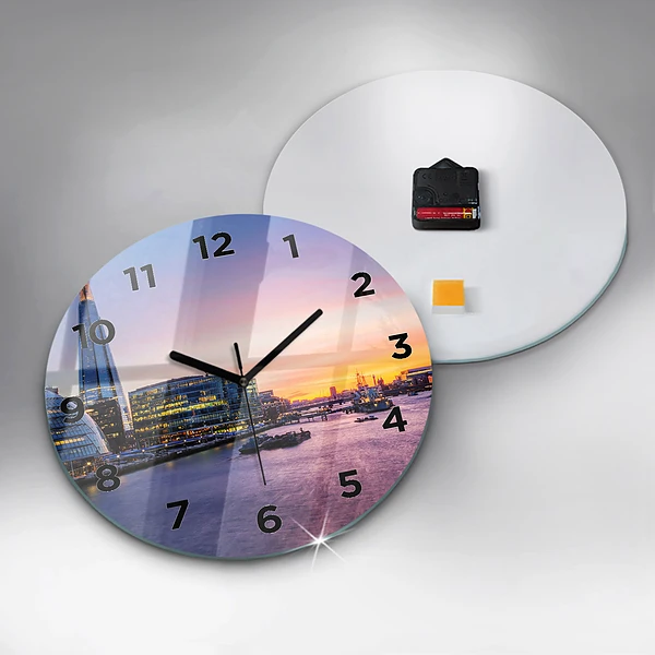 Wanduhr glas rund Blick auf London