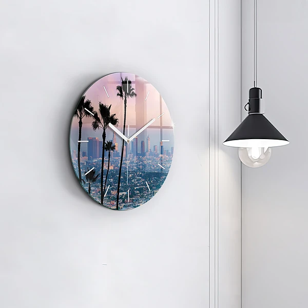 Wanduhr rund Sonnenuntergang in Los Angeles
