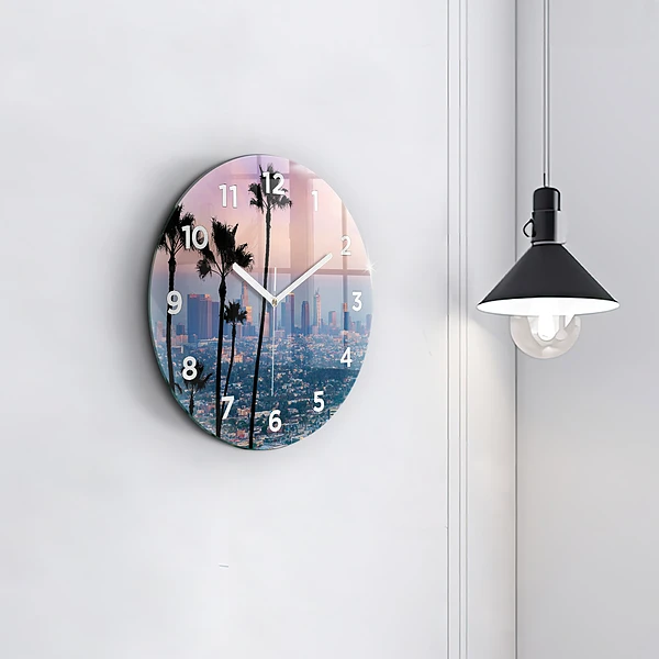 Wanduhr rund Sonnenuntergang in Los Angeles