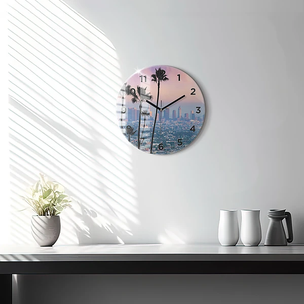Wanduhr rund Sonnenuntergang in Los Angeles