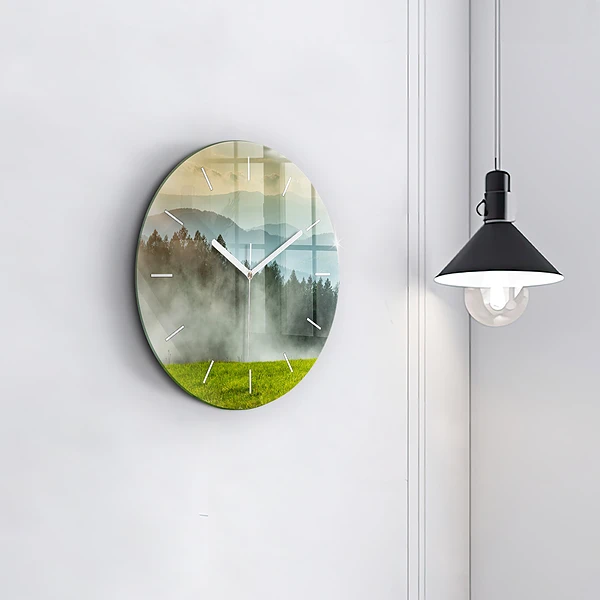 Wanduhr glas rund Berglandschaft