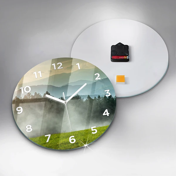 Wanduhr glas rund Berglandschaft