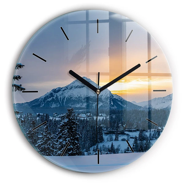 Wanduhr rund Berglandschaft