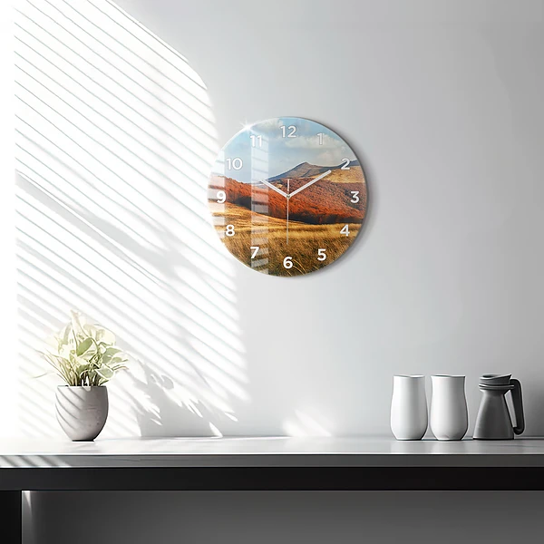 Wanduhr glas rund Berglandschaft im Herbst