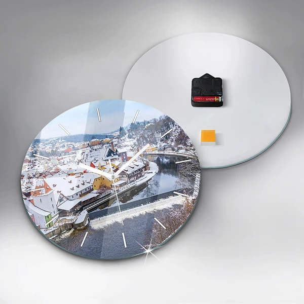 Wanduhr rund mit motiv Panorama einer Stadt im Winter