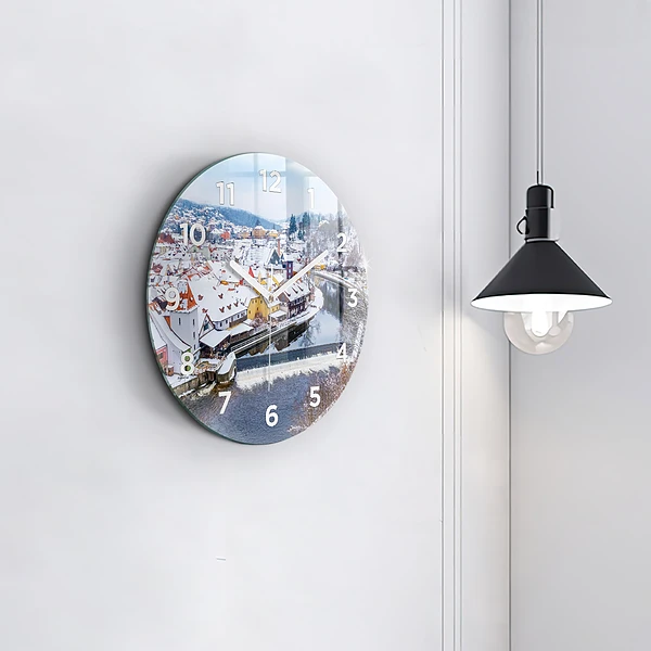 Wanduhr rund mit motiv Panorama einer Stadt im Winter