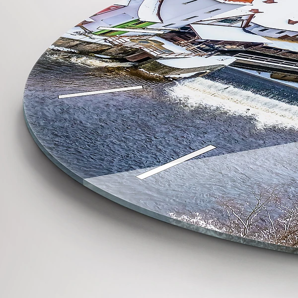 Wanduhr rund mit motiv Panorama einer Stadt im Winter