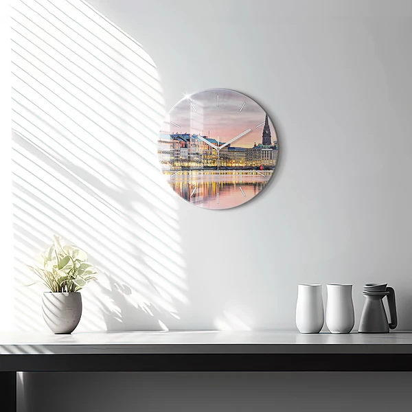 Wanduhr glas rund Alster in Hamburg