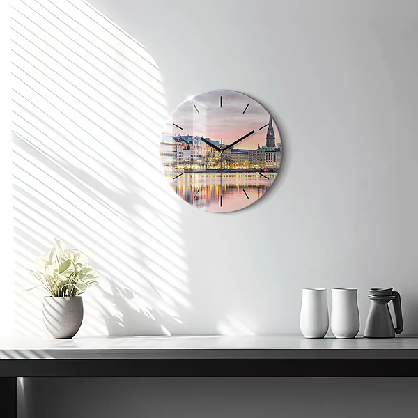 Wanduhr glas rund Alster in Hamburg