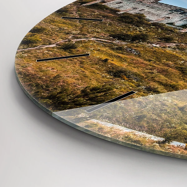 Wanduhr glas rund Zipser Burg in der Slowakei