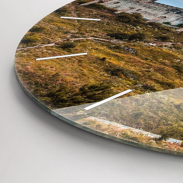 Wanduhr glas rund Zipser Burg in der Slowakei
