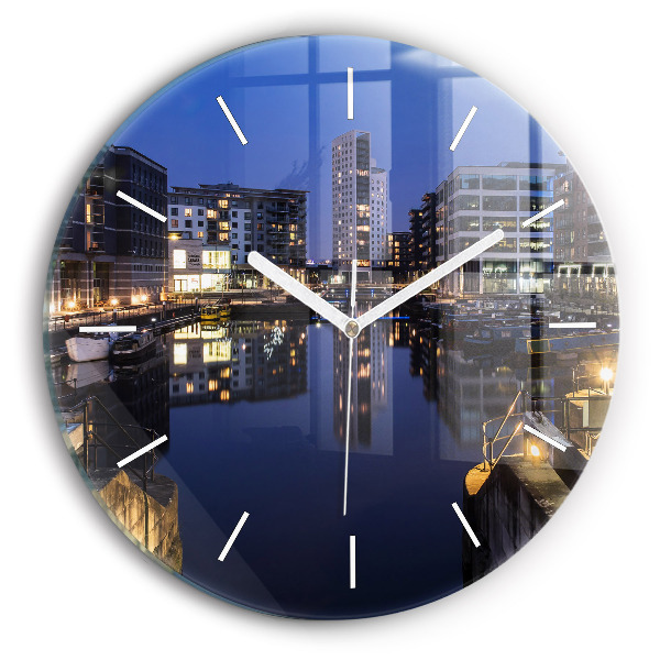 Wanduhr rund mit motiv Beleuchtete Stadt bei Nacht
