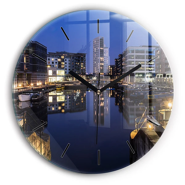 Wanduhr rund mit motiv Beleuchtete Stadt bei Nacht