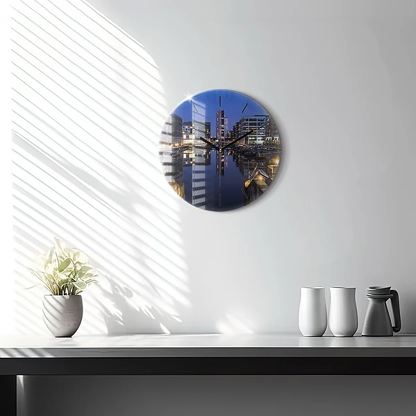Wanduhr rund mit motiv Beleuchtete Stadt bei Nacht