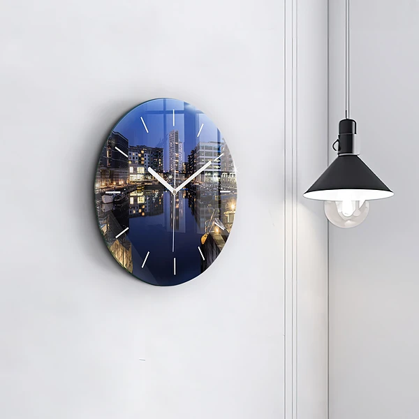 Wanduhr rund mit motiv Beleuchtete Stadt bei Nacht