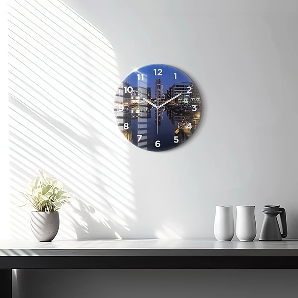 Wanduhr rund mit motiv Beleuchtete Stadt bei Nacht
