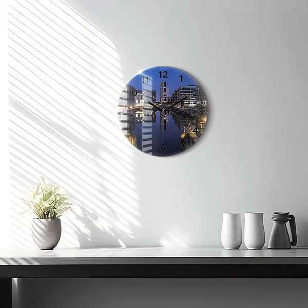 Wanduhr rund mit motiv Beleuchtete Stadt bei Nacht