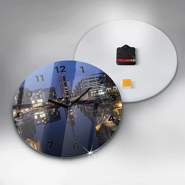 Wanduhr rund mit motiv Beleuchtete Stadt bei Nacht