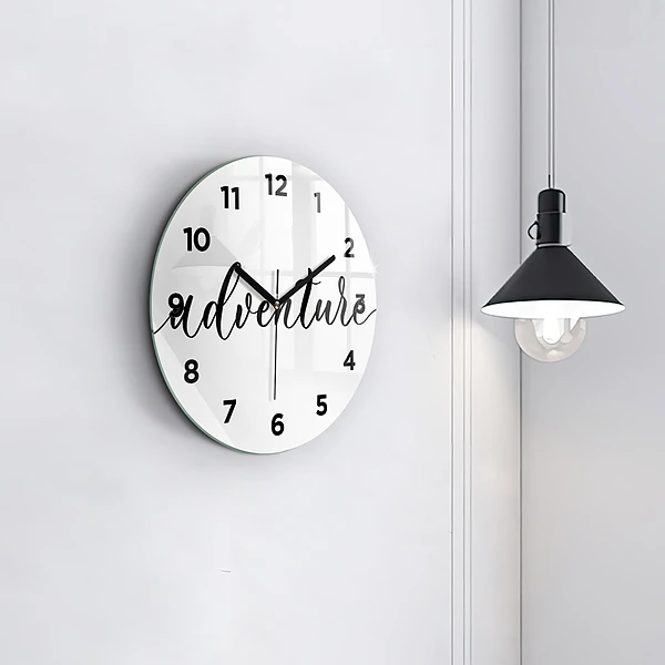Wanduhr glas rund Abenteuerliche Inschrift