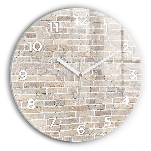 Wanduhr glas rund Backsteinmauer