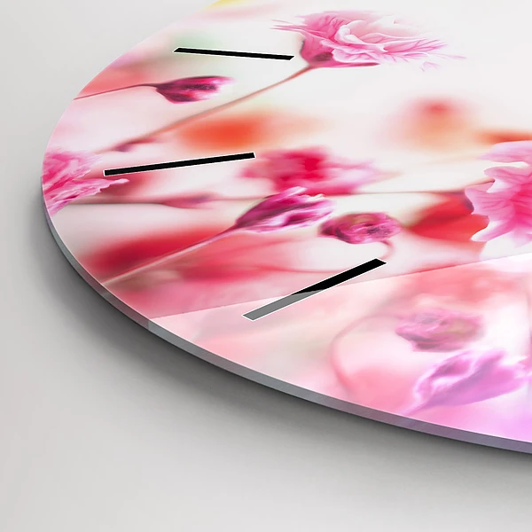 Wanduhr rund Blumen auf einer Wiese