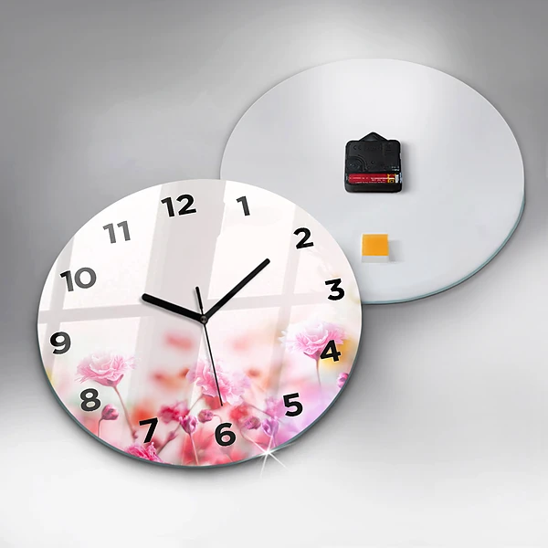 Wanduhr rund Blumen auf einer Wiese