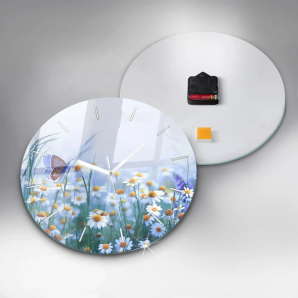 Wanduhr glas rund Schmetterling auf einer Wiese
