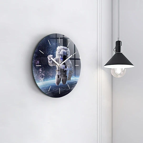 Wanduhr rund mit motiv Astronaut