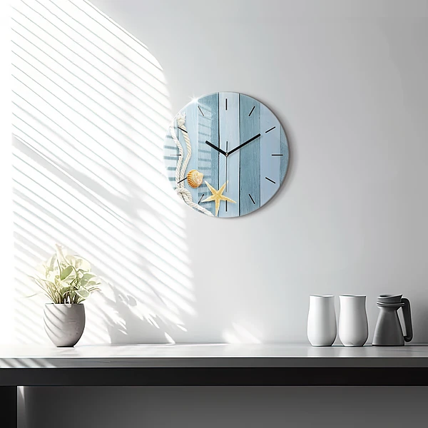 Wanduhr rund mit motiv Bohlenstreifen und Muschel