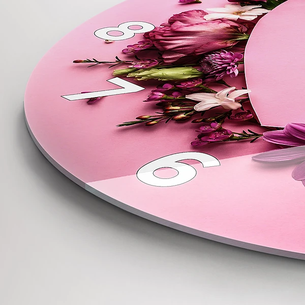 Wanduhr glas rund Herz aus Blumen