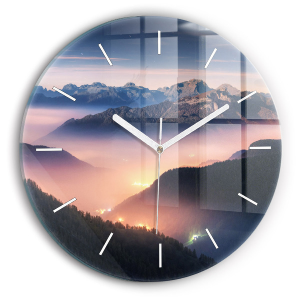 Wanduhr rund Bergspitzen Landschaft