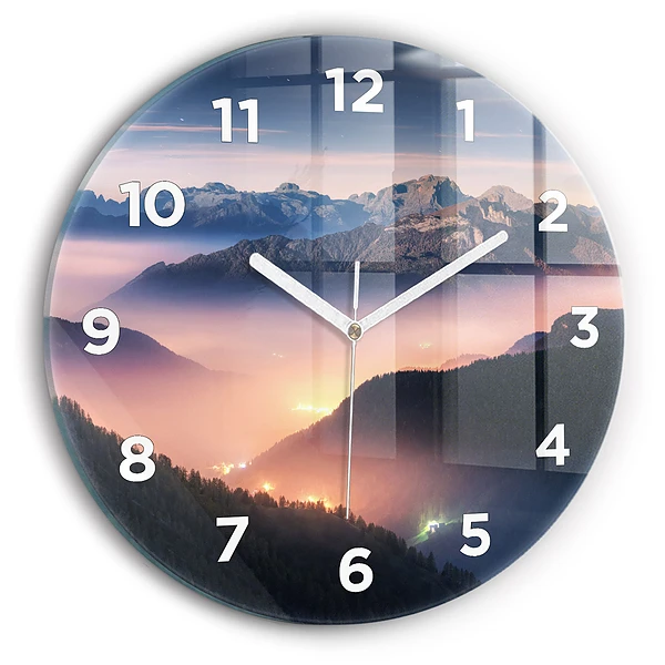 Wanduhr rund Bergspitzen Landschaft