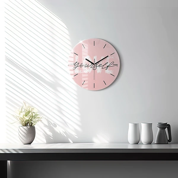 Wanduhr glas rund Liebe dich selbst Inschrift