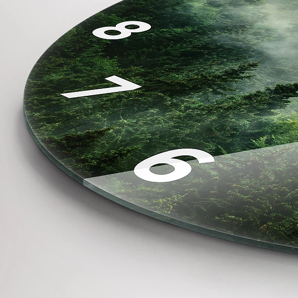 Wanduhr rund mit motiv Nebliger Wald
