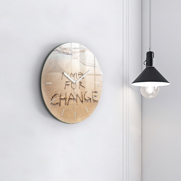 Wanduhr rund Zitat am Strand