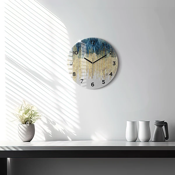 Wanduhr rund Dekoratives Muster und Gold