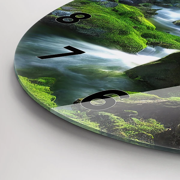 Wanduhr glas rund Wasserfall und Felsen