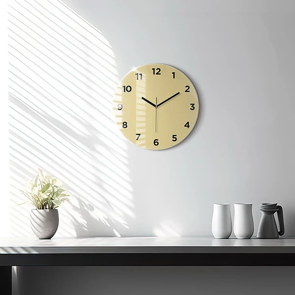 Wanduhr glas rund Farbe cremefarben